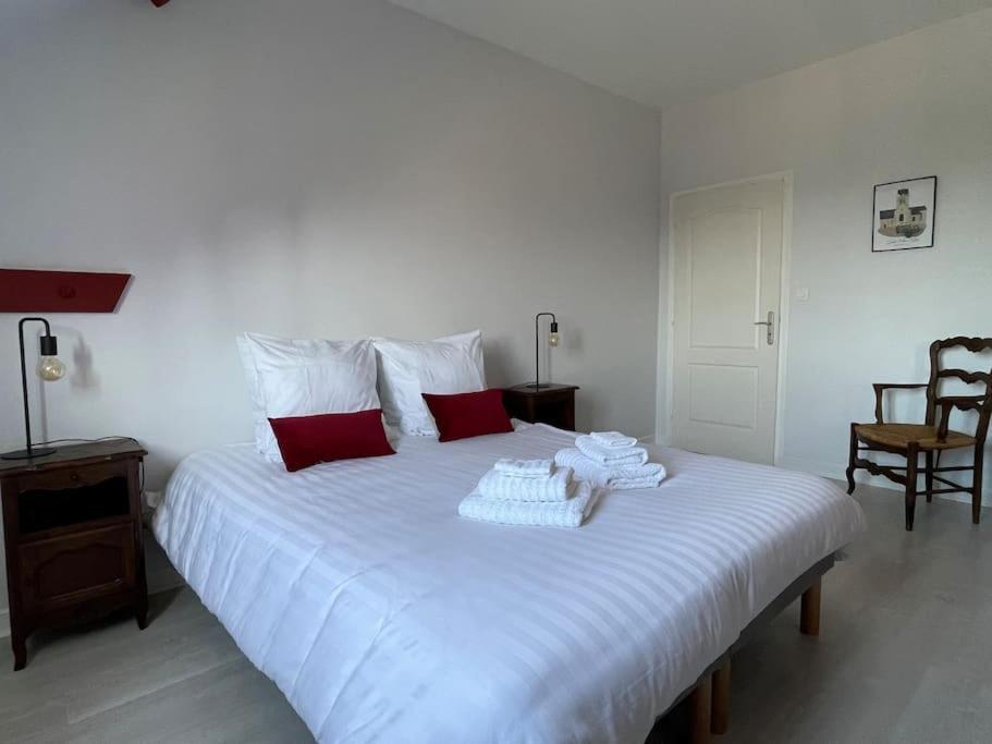 Gite Omaha 3 Etoiles - La Ferme Delaunay Saint-Come-du-Mont Kültér fotó